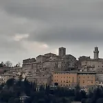 Nonna Mari 公寓